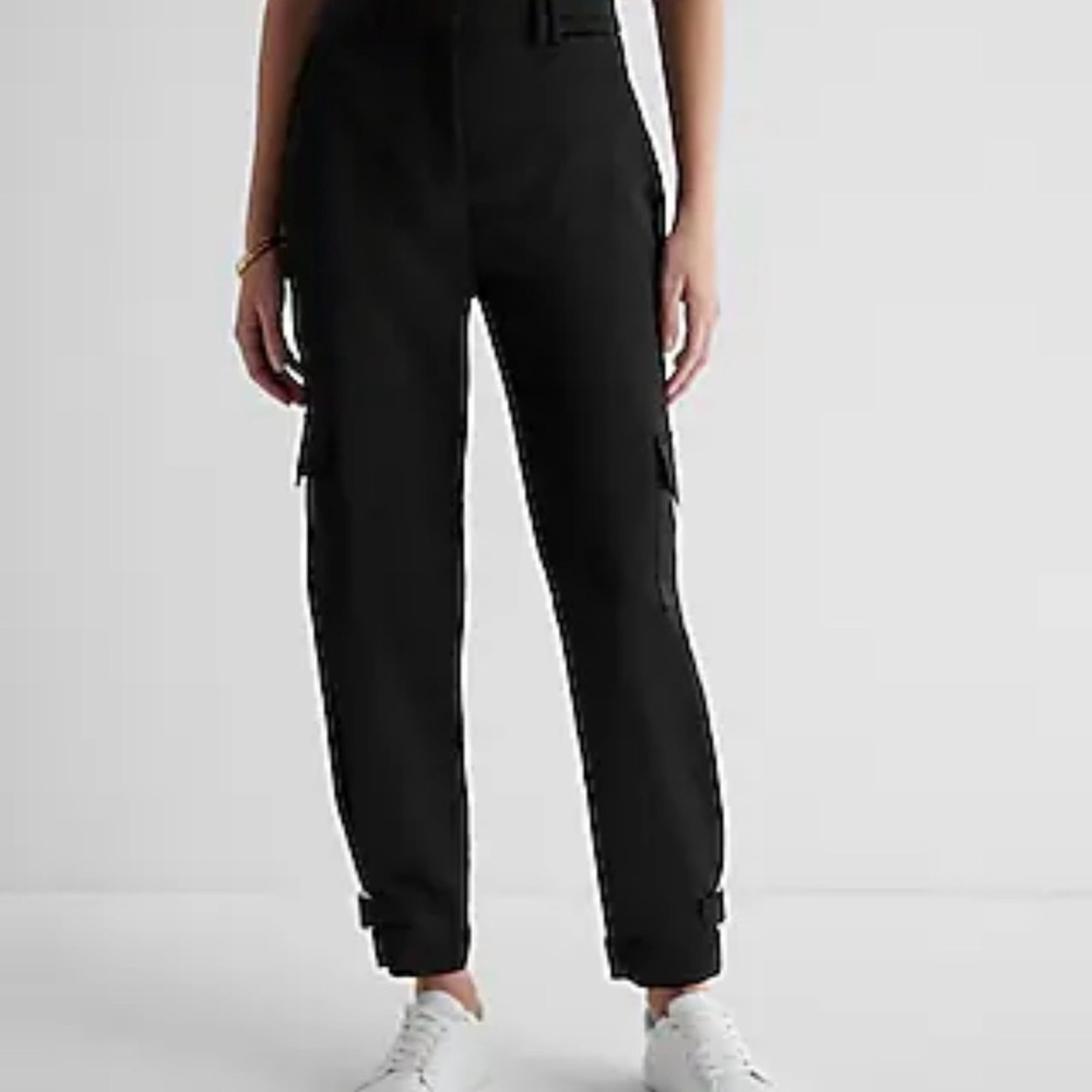 EXPRESS NWOT Super High Waisted Satin Ankle Cargo Pant Sz 4